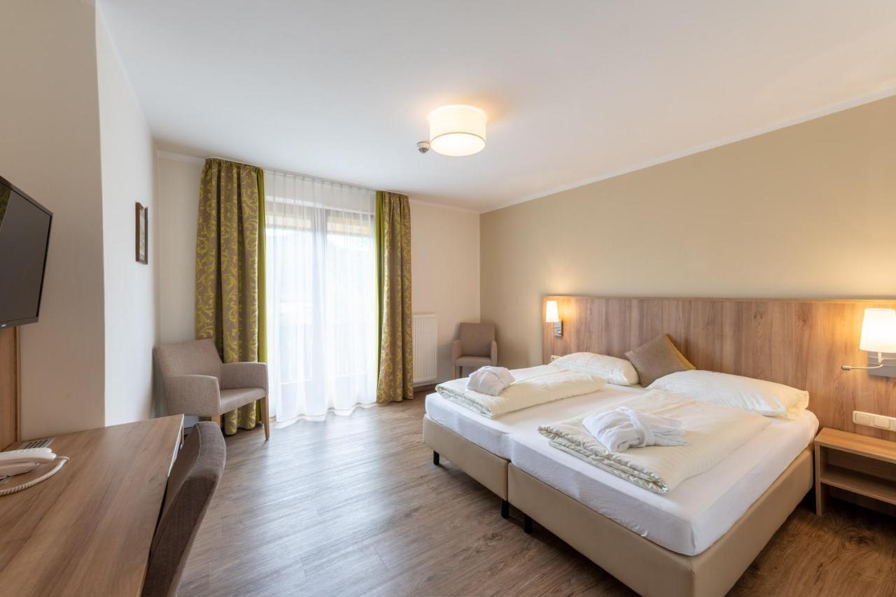 Hotel Marko Sankt Kanzian am Klopeiner See Buitenkant foto