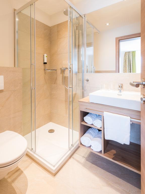 Hotel Marko Sankt Kanzian am Klopeiner See Buitenkant foto